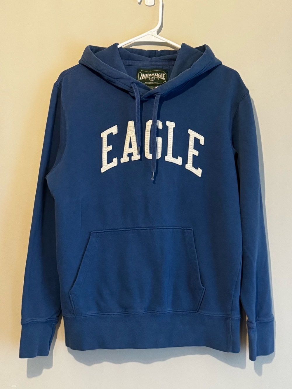 Vintage American Eagle Outfitters Navy Blue 'Eagle' Hooded Sweatshirt